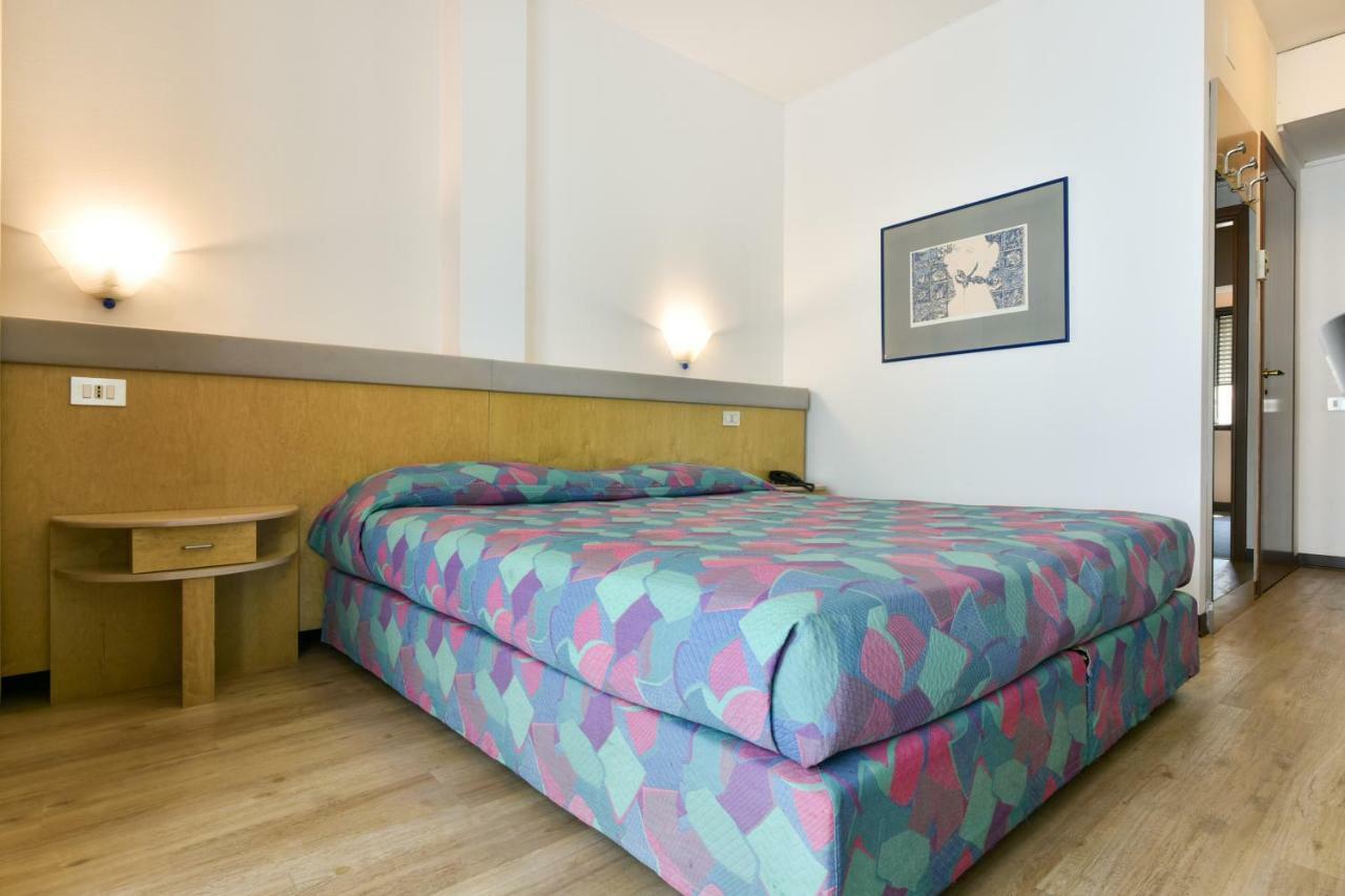 Gamma Hotel 马尔孔 客房 照片
